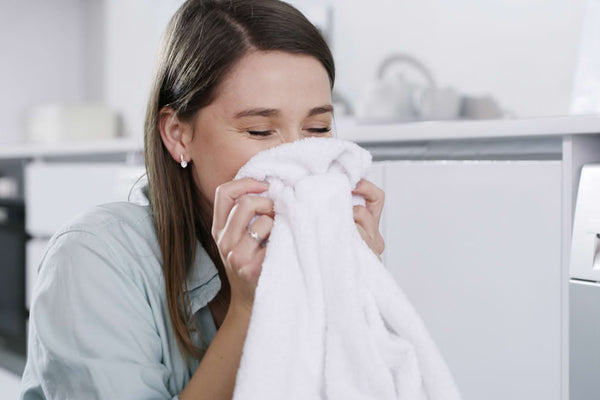 Handtücher stinken trotz Waschen? So wirst du den Geruch endgültig los