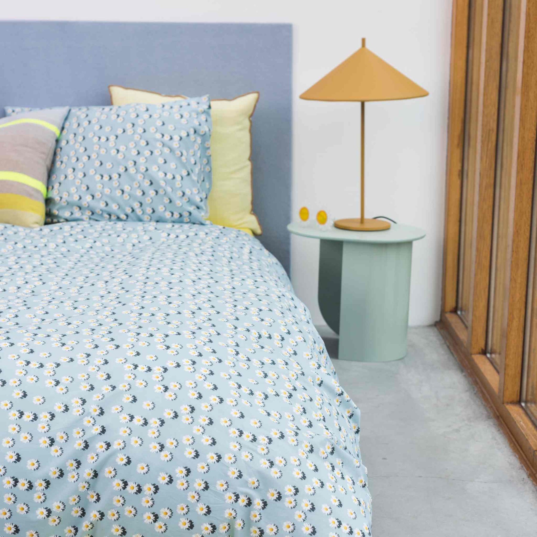 Snurk Baumwolle Bettwäsche Daisy Dawn mit Gänseblümchen Print Hellblau