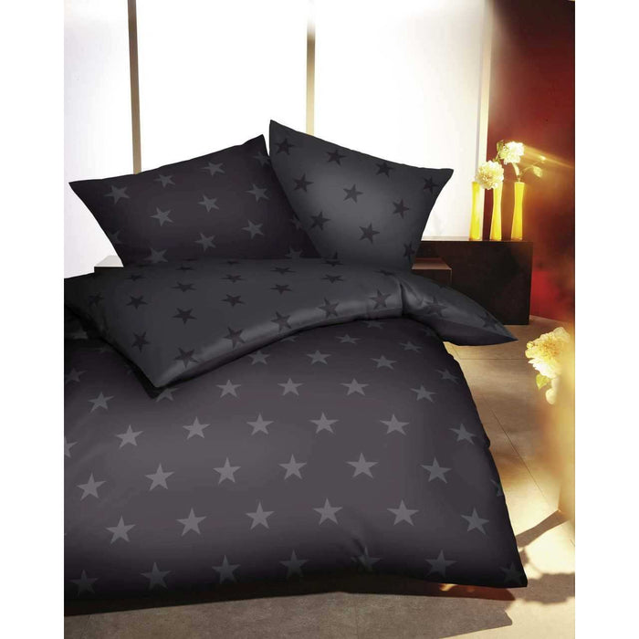 Kaeppel Mako Satin Bettwäsche Grau Streifen Stars 155x220 cm + 80x80 cm