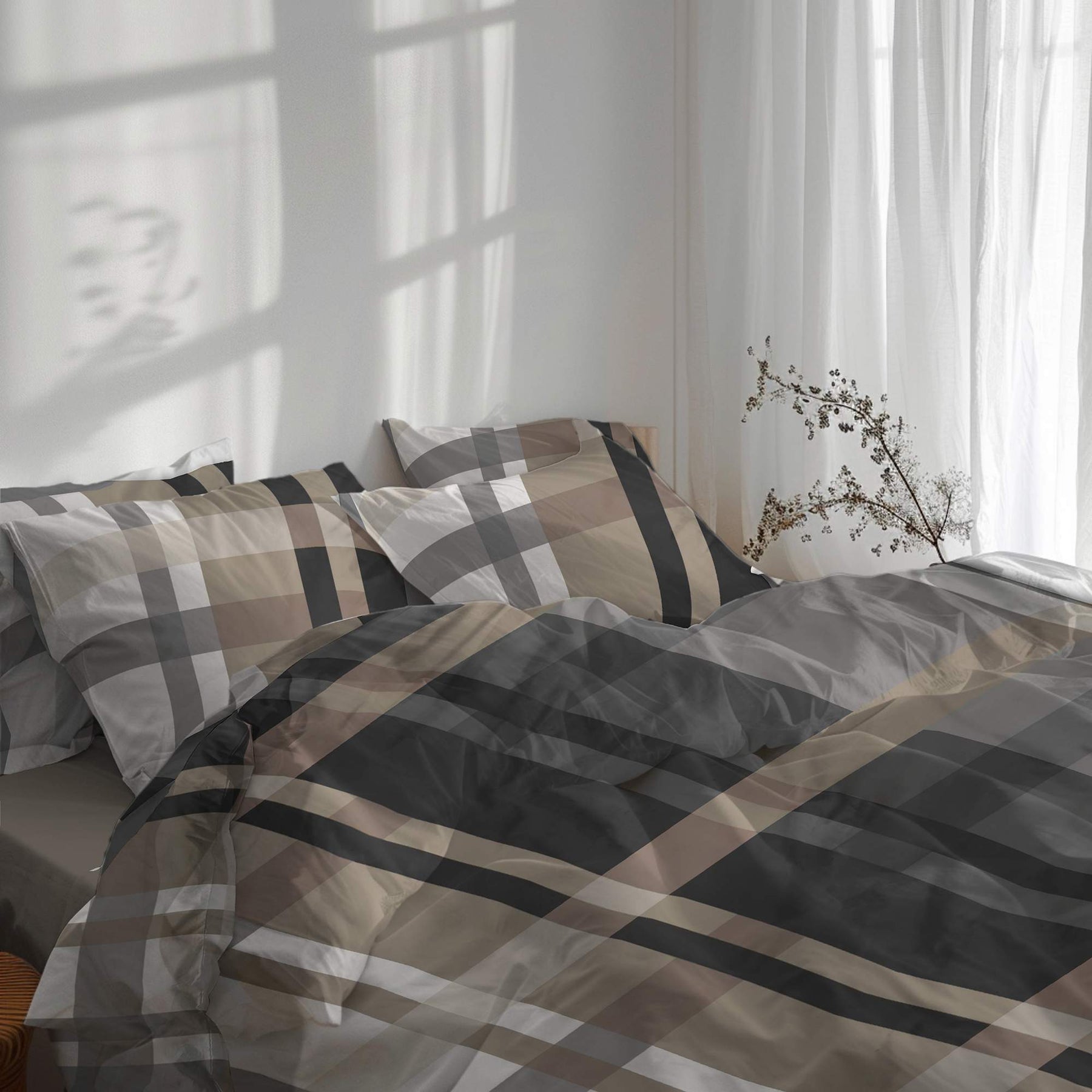 etérea Basic Starterpaket Bettwäsche Spannbettlaken Urban Check Braun 140x200 + 200x200