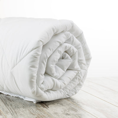 etérea Basic Sommer Bettdecke Emily 200 x 200 cm weiß