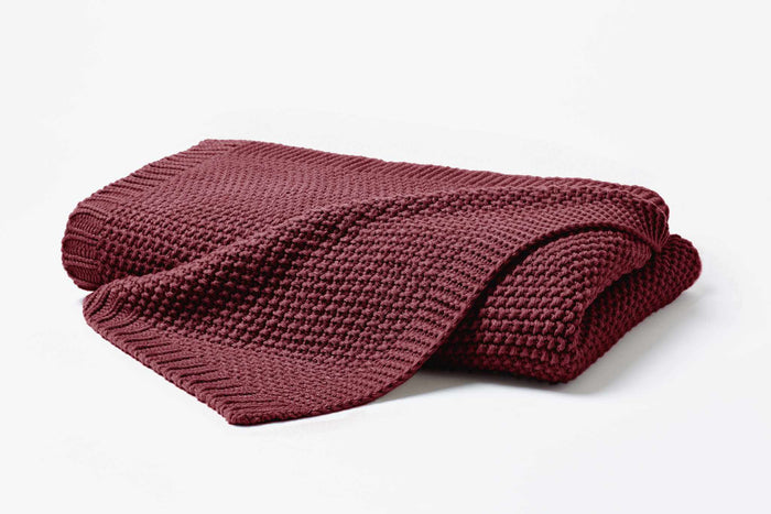 Hahn Strickdecke Wohndecke #farbe_marsala