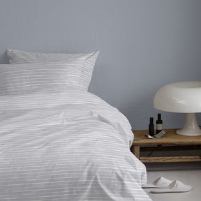 damai Baumwolle Bettwäsche Fjall mit Nadelstreifen Hellgrau