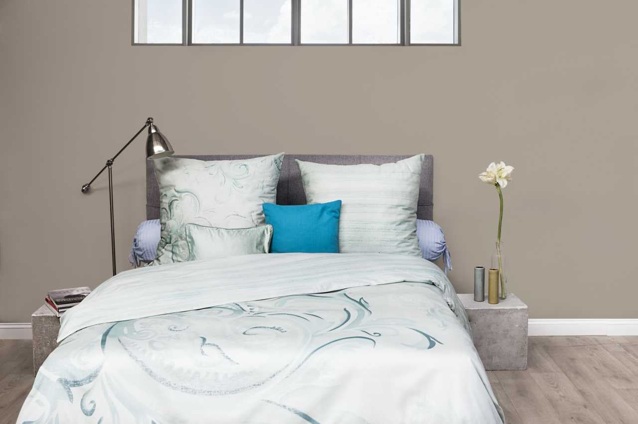 HnL Satin Wende Bettwäsche Gestreift Blume Grün Refined Senna 135x200 cm